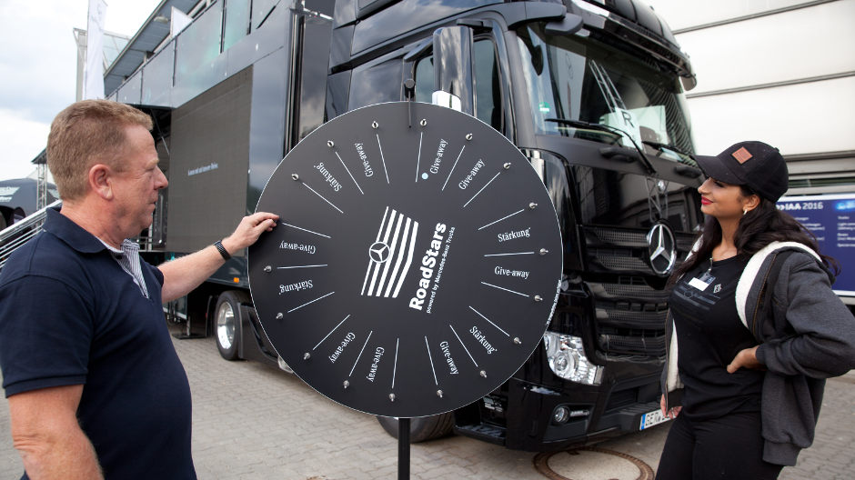 The big wheel: the RoadStars Showtruck is a venue where drivers, entrepreneurs and truck fans can meet.