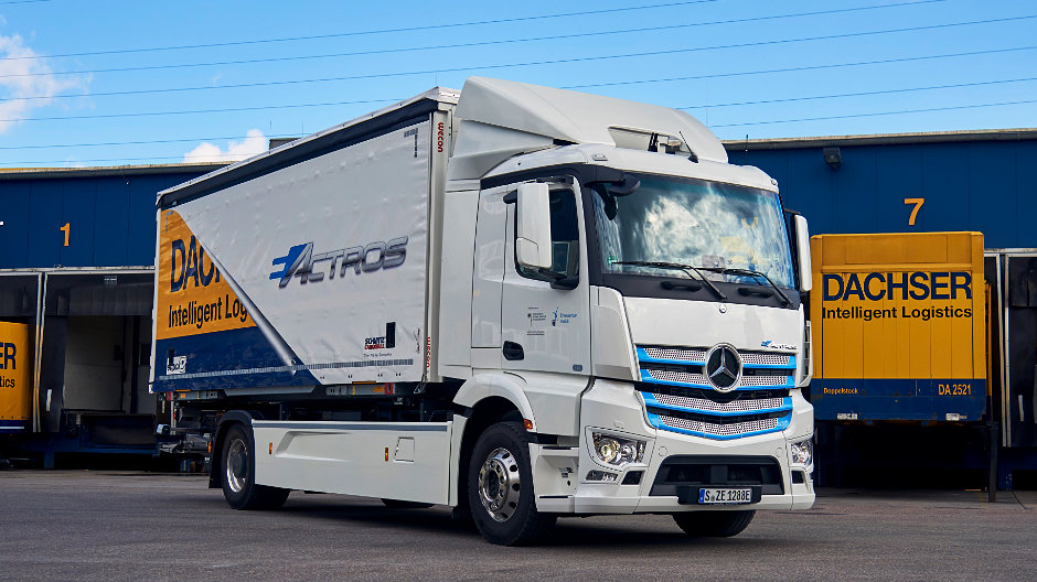 Camionul eActros aprovizionează clienți din centrul orașului Stuttgart și punctul de lucru al firmei Dachser din cartierul Heslach.