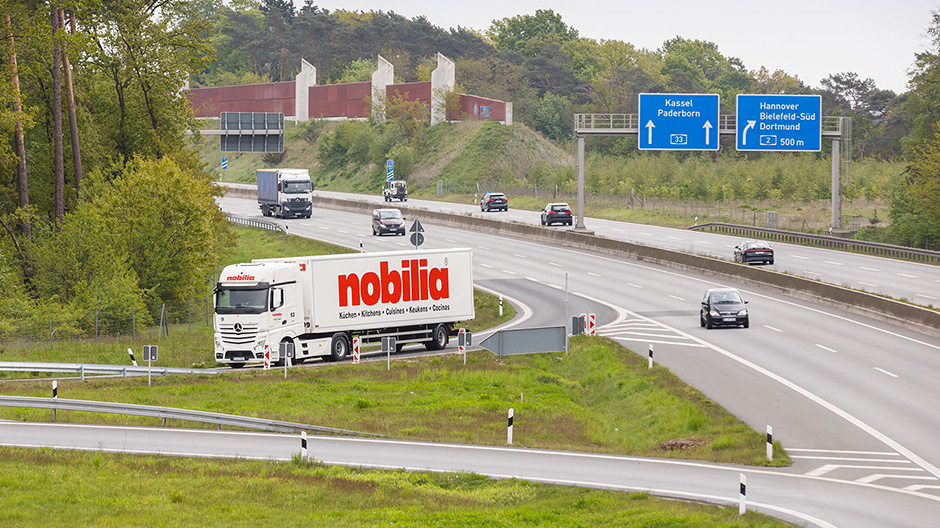 Karl-Heinz och Werner kör för Nobilia genom hela Europa.