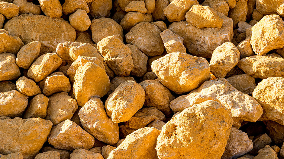 Ganze Steine oder in verschiedenen Graden vermahlen: Albero ist vielseitig einsetzbar.