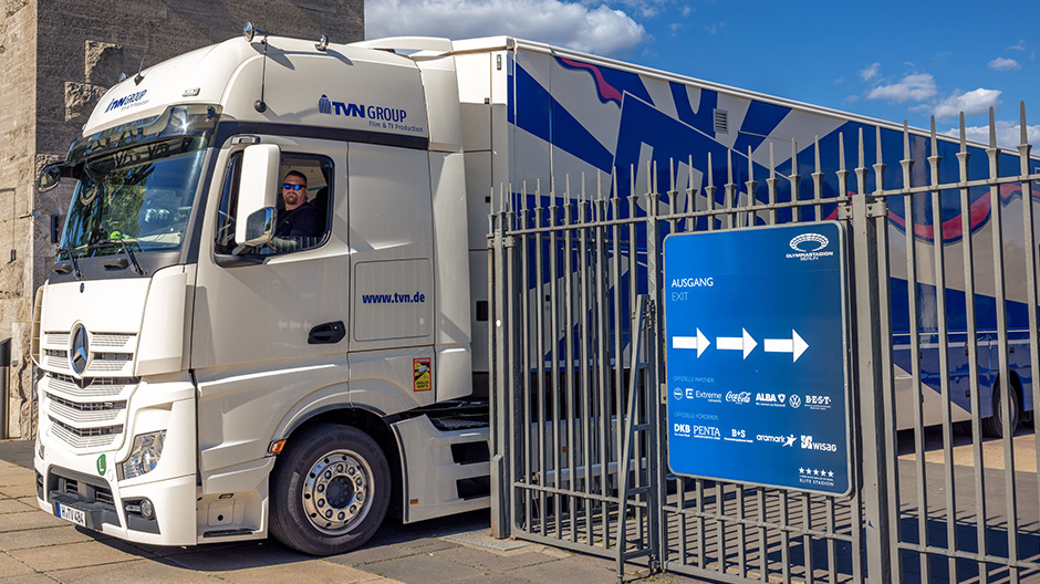 It just about fits: Gabriel crawls through the entrance in the Actros.