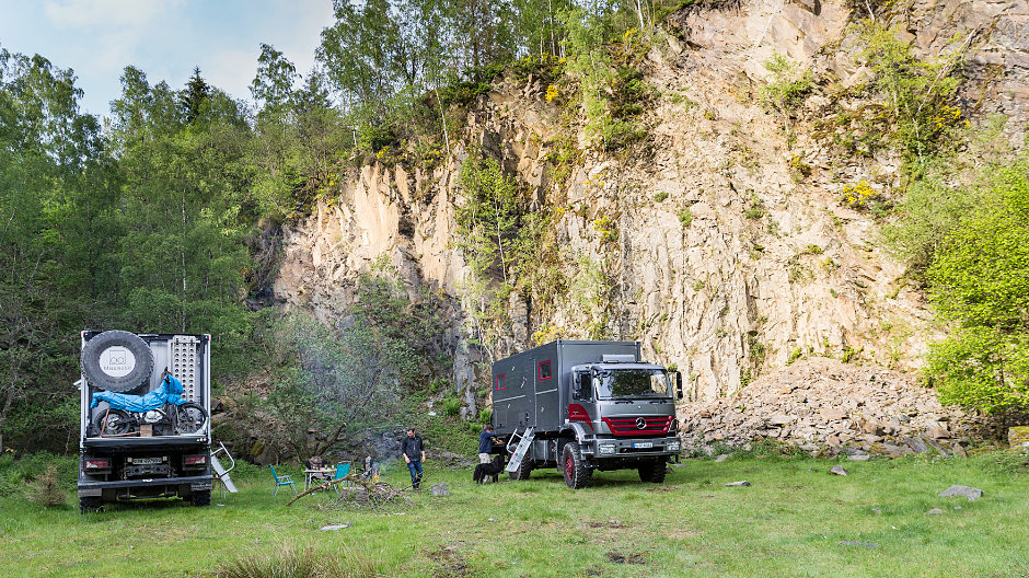 Cambio de neumáticos en Baviera, visitas turísticas en Eifel y en Heidelberg: los Kammermann aprovechan el tiempo tras su gran viaje 4-Xtremes para hacer un pequeño rodeo pasando por Alemania.