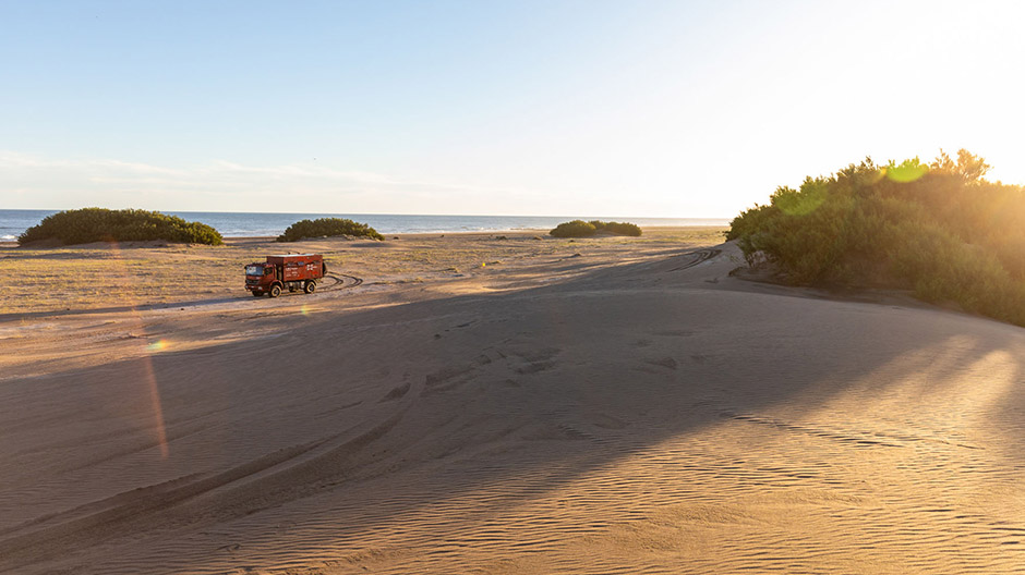 Off-roading on the beach, long trips over land. Here, it's important to think ahead and stock up on diesel, food and water.